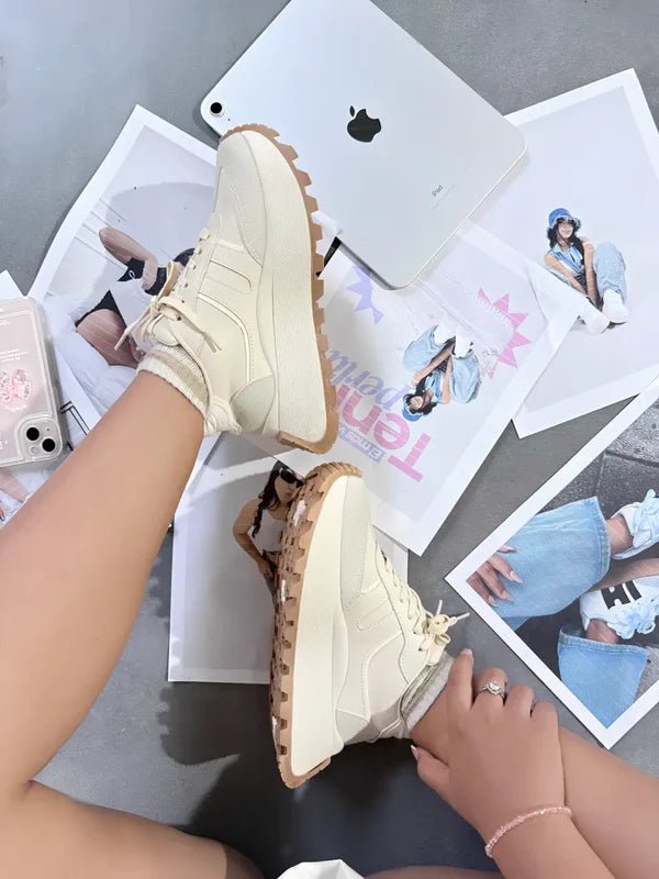 Tenis para Mujer Nevvo Gaby Beige| Calzado Casual Femenino - Nevvo