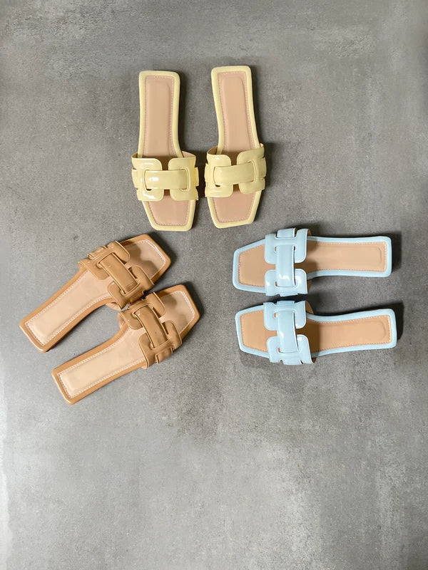 Sandalias para Mujer Nevvo Charlotte Amarillo | Calzado Casual Femenino